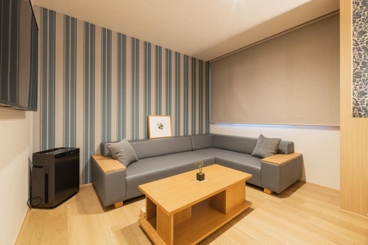 Grand Base Hakata Gofuku Aparthotel Fukuoka  Exterior photo