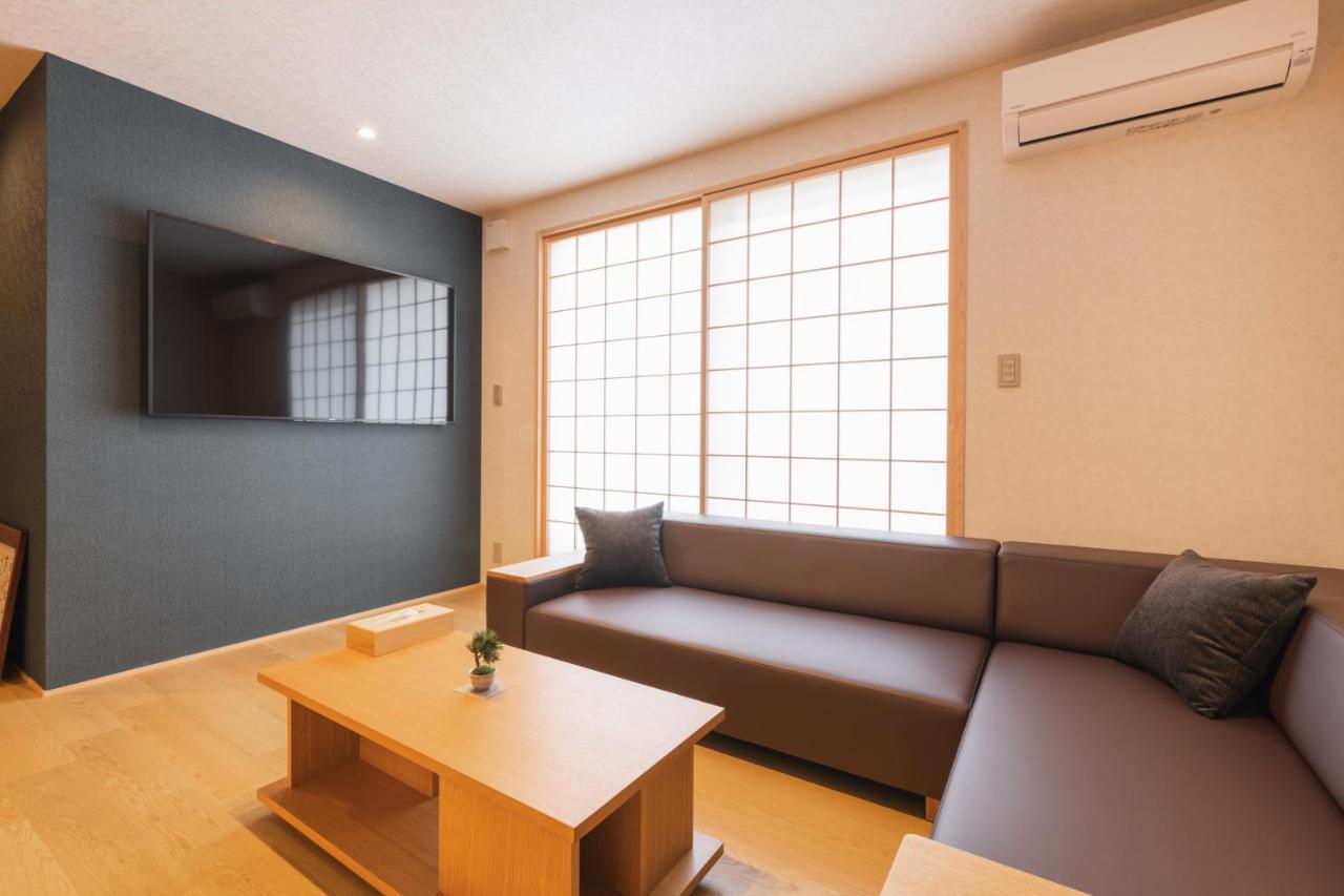 Grand Base Hakata Gofuku Aparthotel Fukuoka  Exterior photo