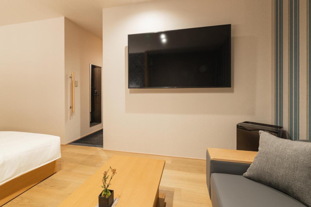 Grand Base Hakata Gofuku Aparthotel Fukuoka  Exterior photo