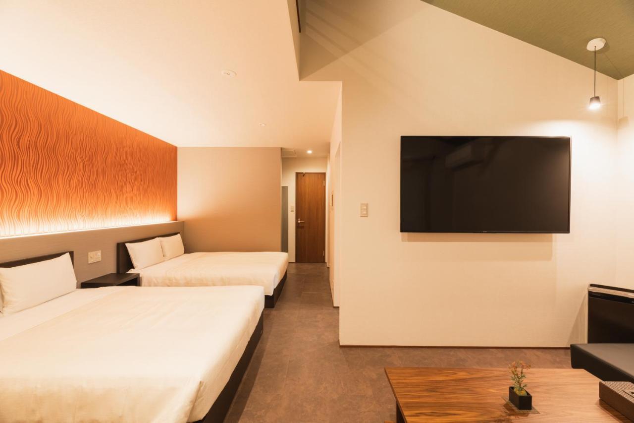 Grand Base Hakata Gofuku Aparthotel Fukuoka  Exterior photo